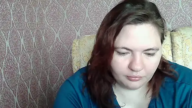 Snapshot of ElviraOreilllyX chatting on 05/13/26, 07:15 ElviraOreilllyX online show from 05/13/26, 07:15