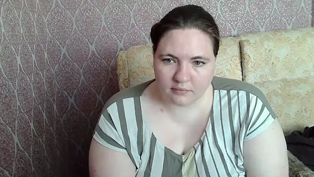 Snapshot of ElviraOreilllyX chatting on 05/23/26, 10:47 ElviraOreilllyX online show from 05/23/26, 10:47