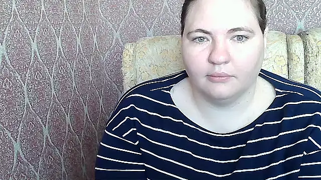 Snapshot of ElviraOreilllyX chatting on 04/19/26, 08:37 ElviraOreilllyX online show from 04/19/26, 08:37