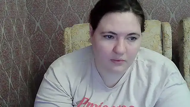 Snapshot of ElviraOreilllyX chatting on 04/28/26, 05:17 ElviraOreilllyX online show from 04/28/26, 05:17