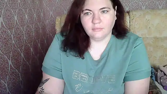 Snapshot of ElviraOreilllyX chatting on 04/08/26, 06:26 ElviraOreilllyX online show from 04/08/26, 06:26