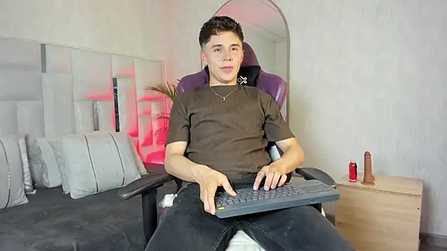 Juandagoom online show from 04/12/26, 09:29