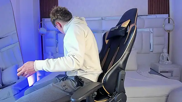 Juandagoom online show from 04/04/26, 10:05