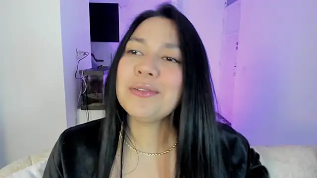 Snapshot of rudyhlowes chatting on 04/07/26, 02:57 rudyhlowes online show from 04/07/26, 02:57