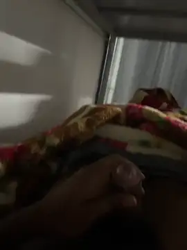 Snapshot of devlove352 chatting on 04/06/26, 12:50 devlove352 online show from 04/06/26, 12:50