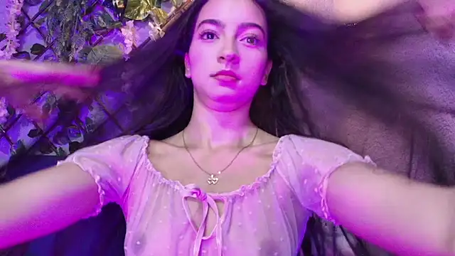 Snapshot of Daphne_Rosse chatting on 07/11/26, 12:16 Daphne Rosse online show from 07/11/26, 12:16
