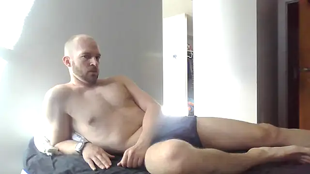 Luke James online show from 03/27/26, 10:43