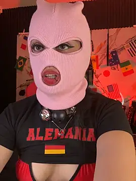 Darkrisnah online show from 06/14/26, 02:29