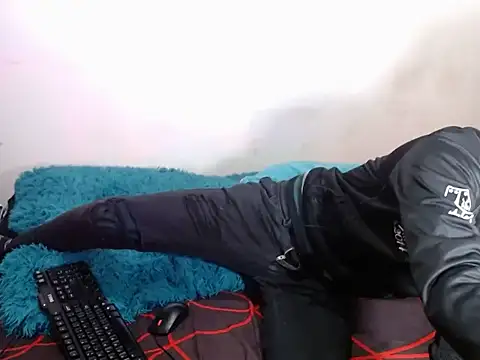 SexyboyHot2000 online show from 05/30/26, 02:18