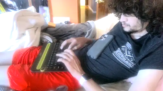 Teddy4420 online show from 06/24/26, 04:38