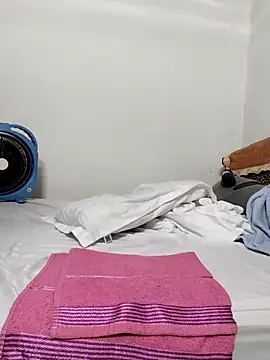 Snapshot of Jeryy68 chatting on 04/01/26, 01:41 Jeryy68 online show from 04/01/26, 01:41