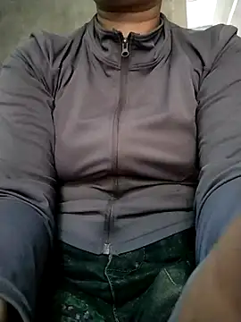 Snapshot of Jeryy68 chatting on 04/07/26, 09:55 Jeryy68 online show from 04/07/26, 09:55