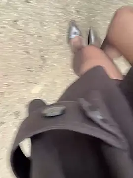 Snapshot of Lola666999 chatting on 04/01/26, 06:48 Lola666999 online show from 04/01/26, 06:48