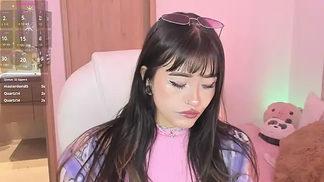 ivyJanne online show from 07/06/26, 06:20