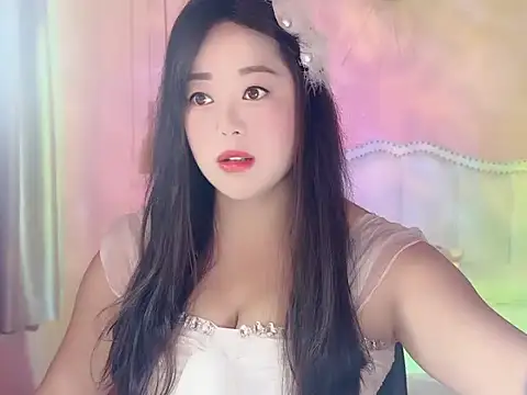 Snapshot of A-wzz chatting on 04/12/26, 02:53 A-wzz online show from 04/12/26, 02:53