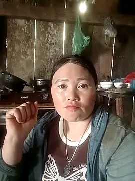 Snapshot of Lily_Daisy chatting on 03/27/26, 08:59 Lily Daisy online show from 03/27/26, 08:59