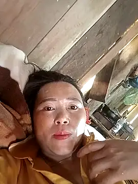 Snapshot of Lily_Daisy chatting on 04/16/26, 05:41 Lily Daisy online show from 04/16/26, 05:41