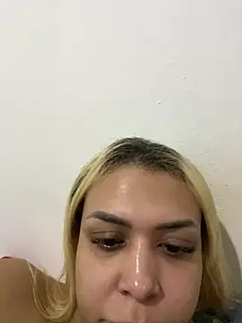 Snapshot of marcellyfiori chatting on 03/25/26, 09:35 marcellyfiori online show from 03/25/26, 09:35