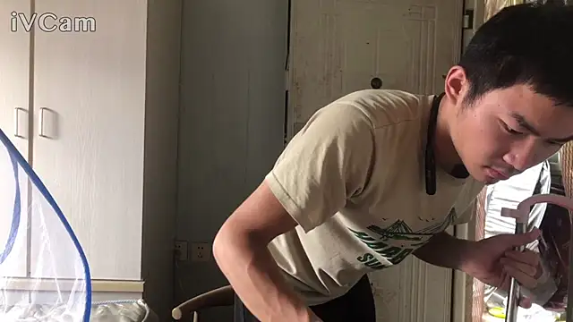 dyjdddttj online show from 06/27/26, 05:35