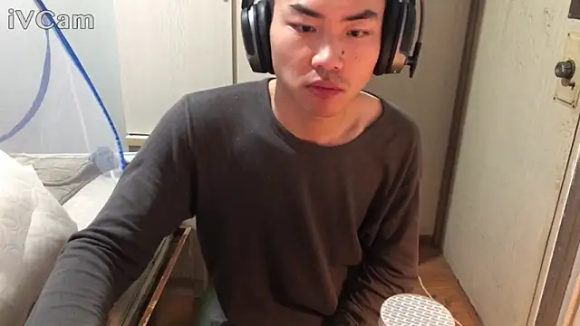 dyjdddttj online show from 03/30/26, 10:39