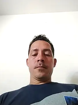 Gabriel leon33 online show from 04/18/26, 08:09