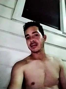 Gabriel leon33 online show from 04/15/26, 03:34