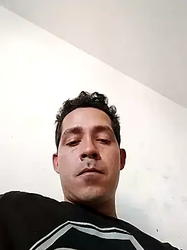 Gabriel leon33 online show from 05/08/26, 09:29