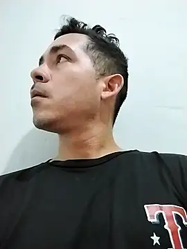 Gabriel leon33 online show from 03/30/26, 08:32