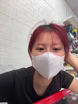 Bethiencute online show from 04/17/26, 02:14