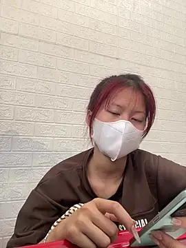 Bethiencute online show from 05/05/26, 03:09