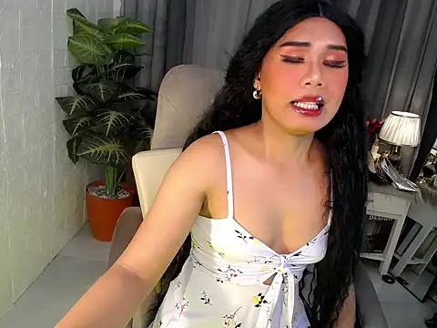 Yourgorgeousmarge online show from 04/12/26, 02:04