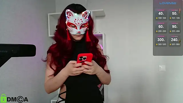 Snapshot of x_kitsune_x chatting on 04/04/26, 02:12 x kitsune x online show from 04/04/26, 02:12