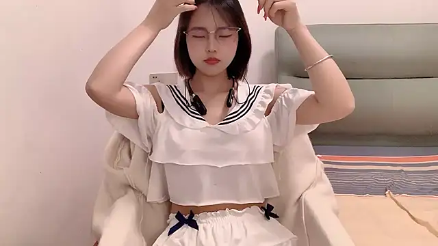 Snapshot of xiaodanta- chatting on 04/02/26, 11:39 xiaodanta- online show from 04/02/26, 11:39