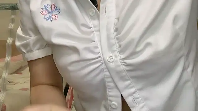 Snapshot of xiaodanta- chatting on 04/08/26, 01:56 xiaodanta- online show from 04/08/26, 01:56