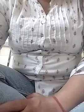 kavaya782 online show from 04/01/26, 03:20