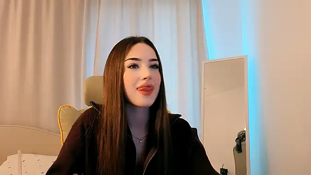 Snapshot of noonespyed chatting on 04/09/26, 06:19 noonespyed online show from 04/09/26, 06:19