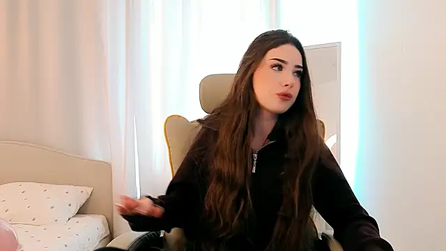 Snapshot of noonespyed chatting on 04/11/26, 04:31 noonespyed online show from 04/11/26, 04:31