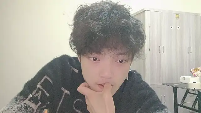 Snapshot of xiatianjun chatting on 03/25/26, 12:04 xiatianjun online show from 03/25/26, 12:04