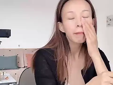 Ada-8888 online show from 04/03/26, 02:51