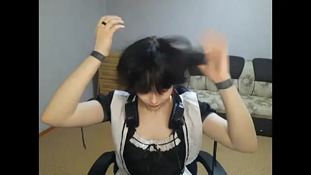 ShaynaLinley online show from 04/10/26, 03:08