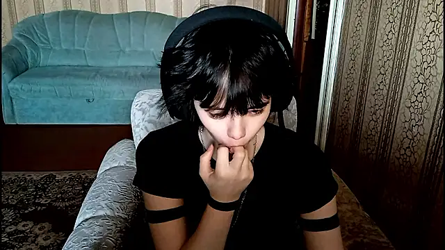 ShaynaLinley online show from 03/27/26, 10:27