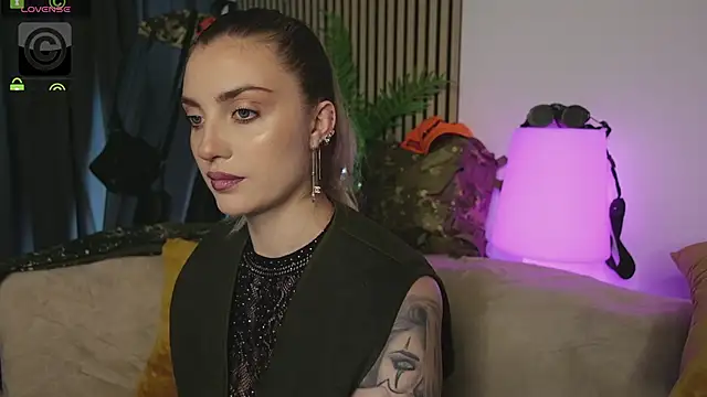 Ema Reese online show from 06/07/26, 04:39