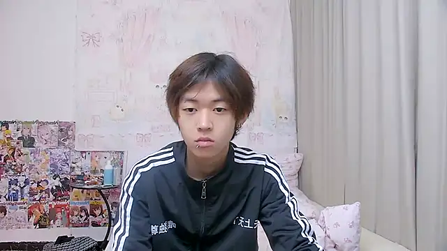 buding-001 online show from 04/28/26, 05:12