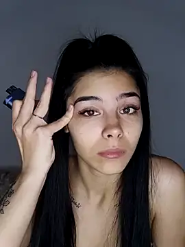 Crissdesire online show from 04/11/26, 12:53