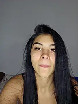 Crissdesire online show from 04/08/26, 02:07