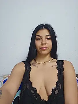 Crissdesire online show from 06/20/26, 05:56