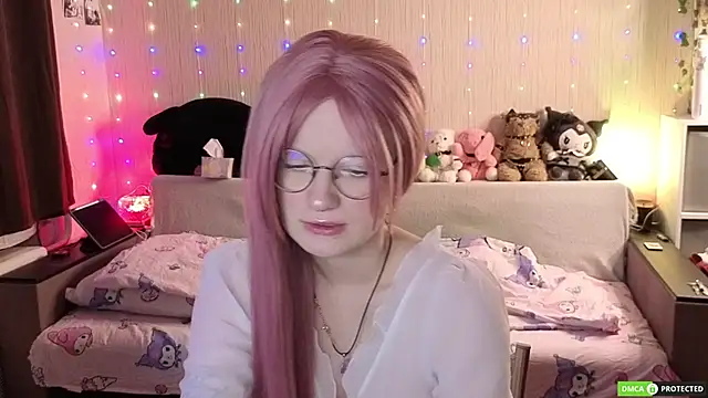 JulietFisher online show from 04/23/26, 04:08