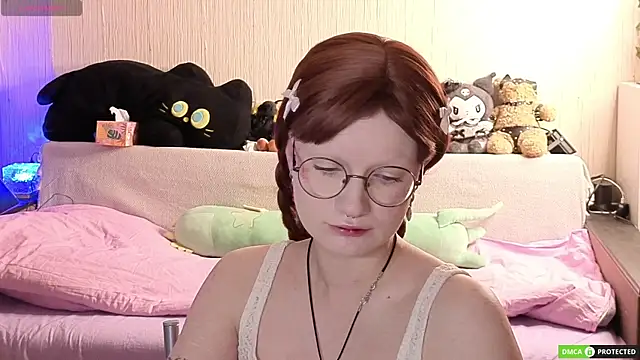 JulietFisher online show from 05/03/26, 04:17