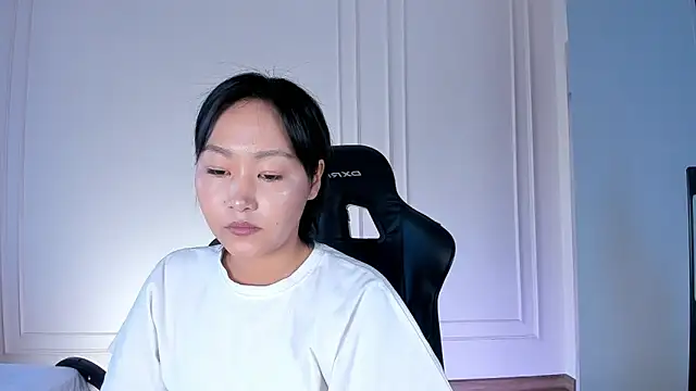 Snapshot of hangiho chatting on 04/02/26, 03:13 hangiho online show from 04/02/26, 03:13