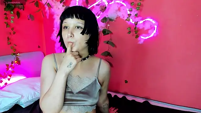 Amelia goth online show from 04/16/26, 09:39